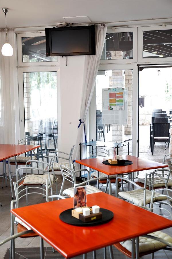 Hostel Soline Portoroz Ngoại thất bức ảnh