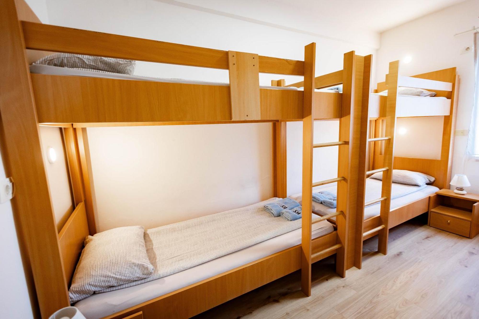 Hostel Soline Portoroz Ngoại thất bức ảnh