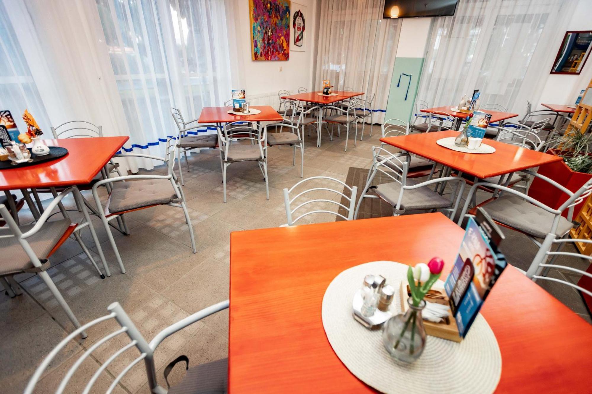 Hostel Soline Portoroz Ngoại thất bức ảnh